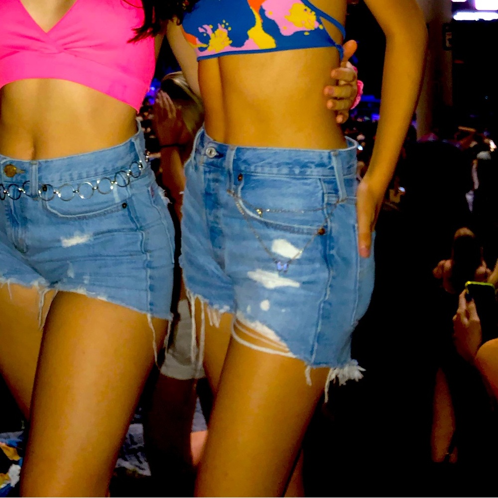 Levi’s 501 Denim jean shorts - excellent condition & quality